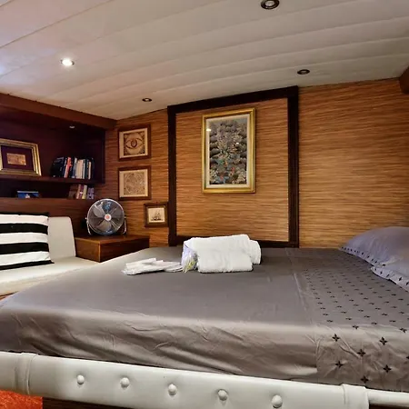 Blue Iii Yacht Arbatax